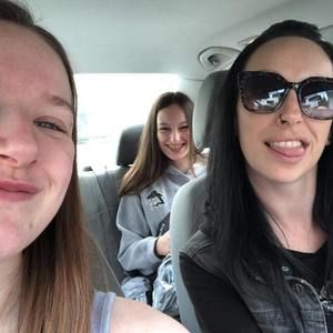 Meet your Posher, Carol-anne